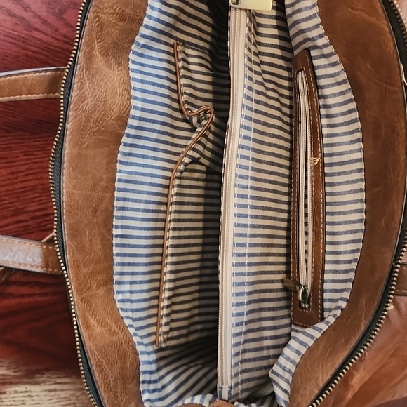 Purse - Picture 3 of 3